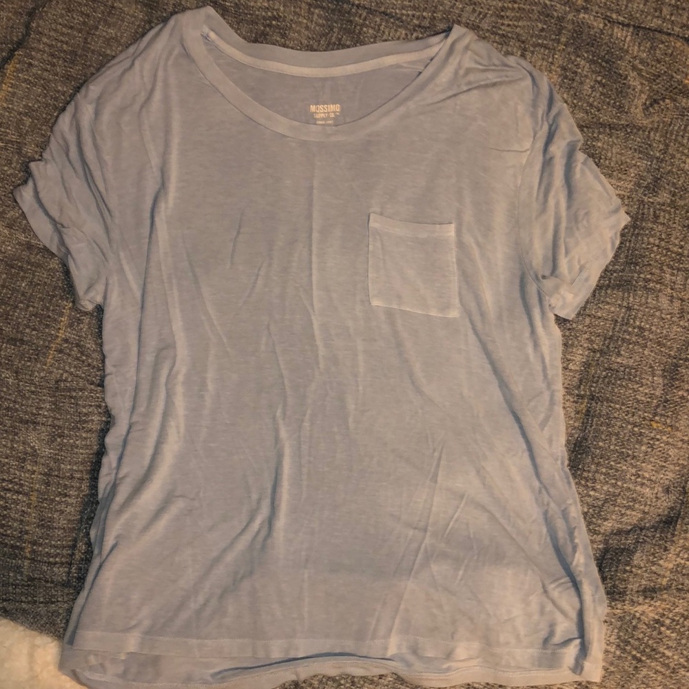 Tee shirt